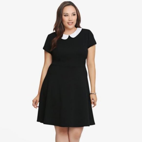 New! Textured Skater Goth Girl Dress with Peter Pan Collar - Picture 1 of 6